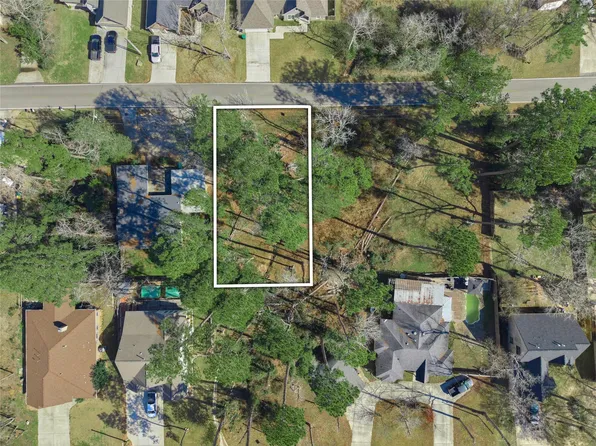 86 Hanover Lane, Conroe, TX 77304
