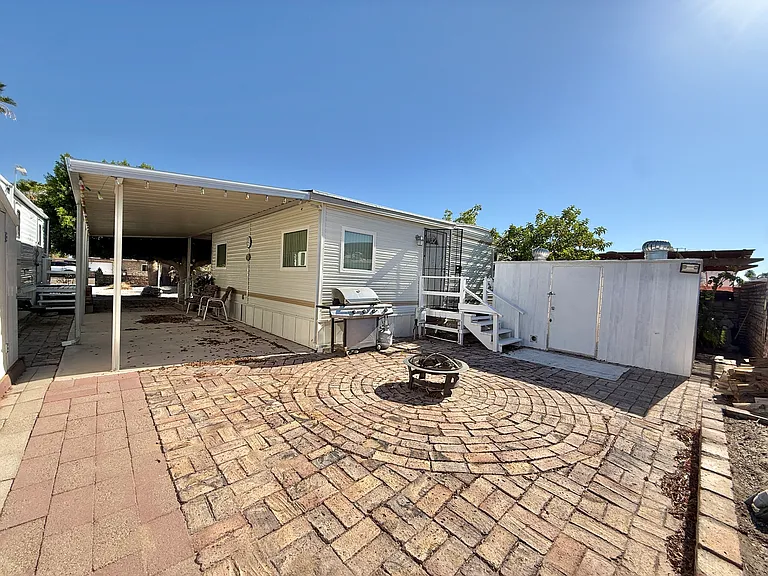 13478 E 47th Ln #A — Photo 15