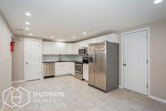 2nd image of 42 College Hills Dr