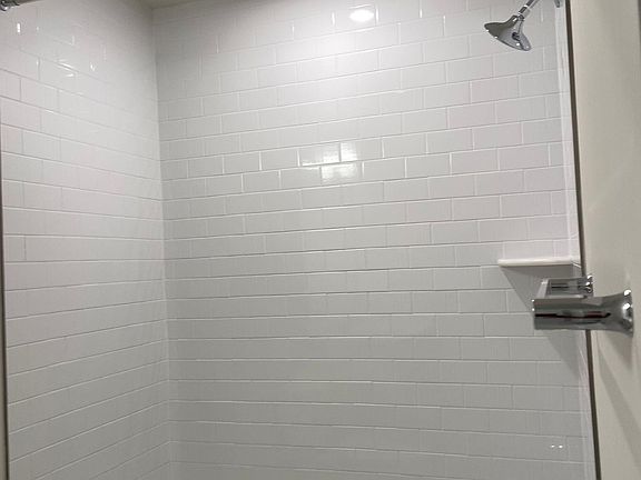 3rd image of 23299 Sugar Pine Ln
