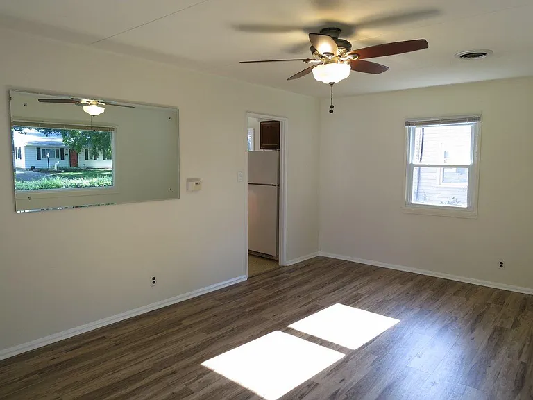 Front living room (North side)