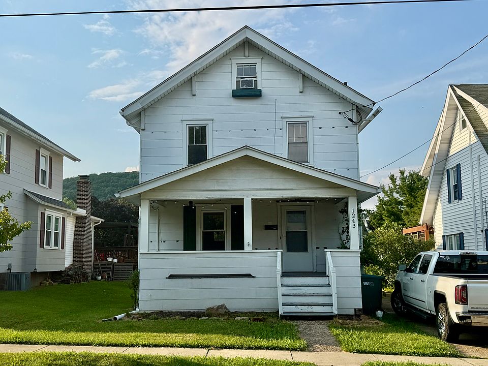 1st image of 1243 School St