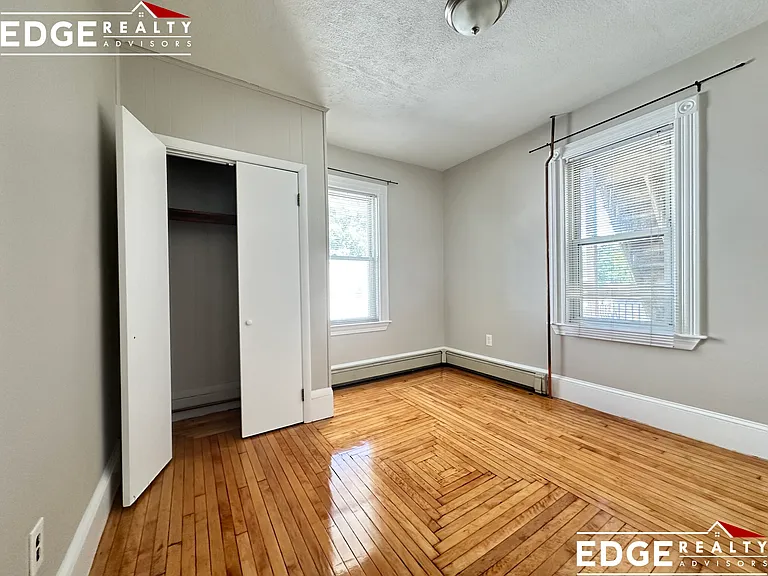 315 Warren St #2 — Photo 6