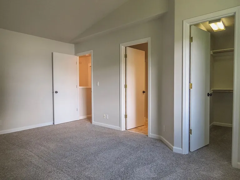 20768 SW Kinnaman Rd — Photo 15