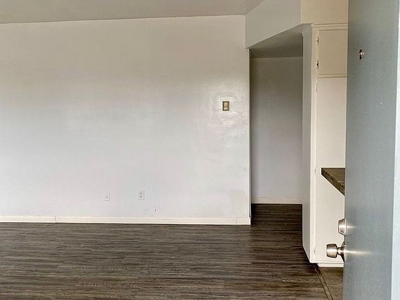 2nd image of 12736 Kalnor Ave #15