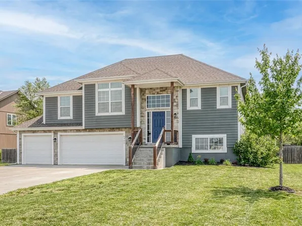 6983 141st St, Basehor, KS 66007