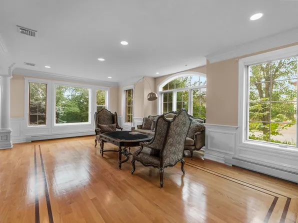 1 Euclid Road image 10 of 50