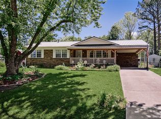 43 Elmwood St, West Fork, AR 72774