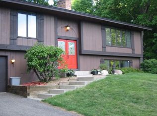 7197 Frontier Trl, Chanhassen, MN 55317