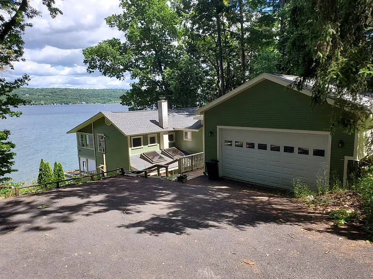 1031 Taughannock Blvd — Photo 1
