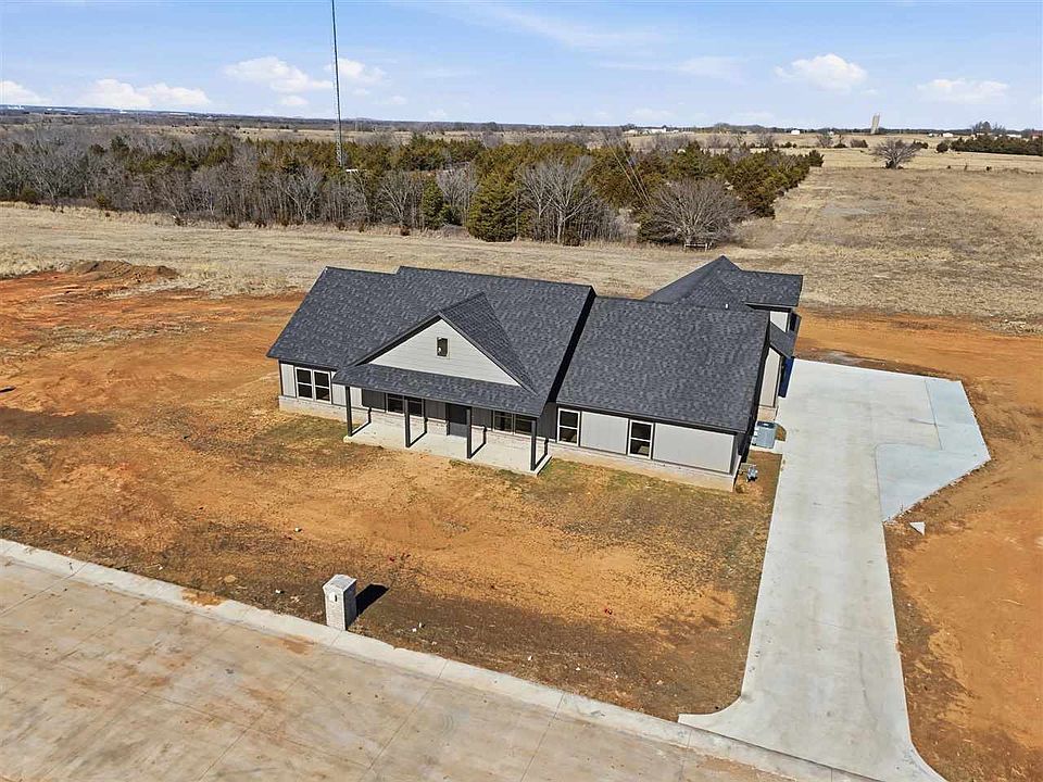1st image of 5918 E Bison Ln