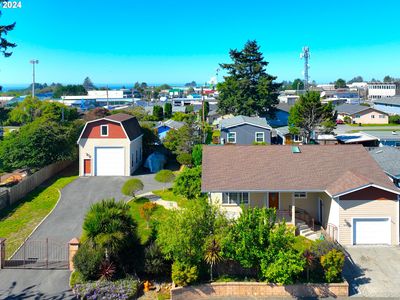 304 Oxford St, Brookings, OR, 97415
