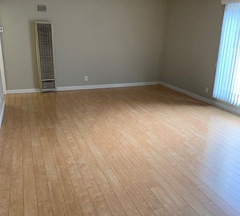 3rd image of 416 Lincoln Ave APT 4