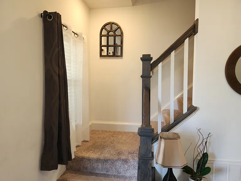 9460 Seayfield Ln — Photo 10