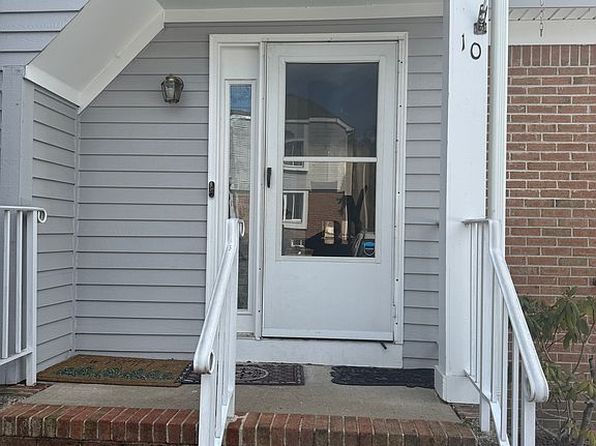 10 Linda Ct