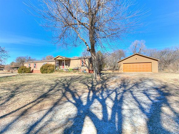 4th image of 4327 Cardinal