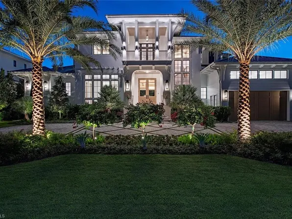 1544 3rd ST S, NAPLES, FL 34102