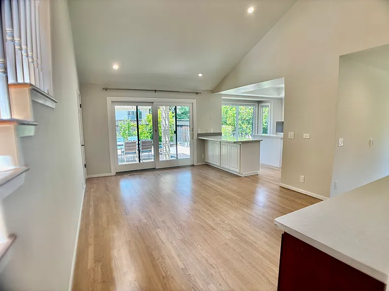 1405 Cree Rd — Photo 10