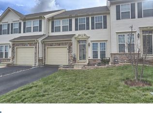106 N Savanna Dr, Pottstown, PA 19465