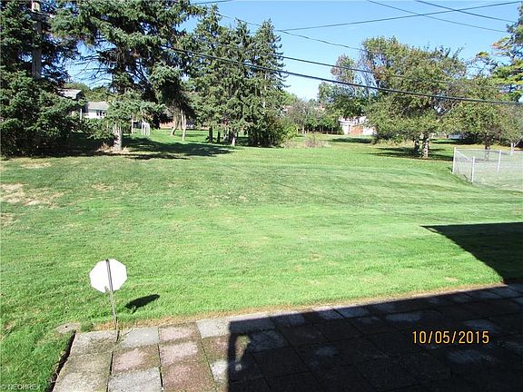 4th image of 13581 Foxcroft Dr