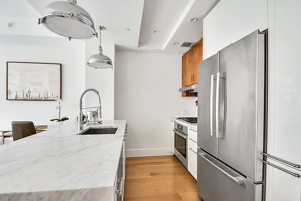 Sold by Compass | media 5