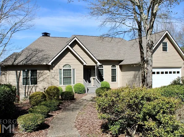 75 Crystal Ln, Dillard, GA 30537