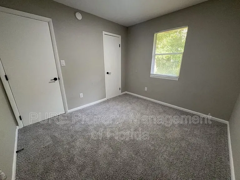 595 NW 100th St #A — Photo 39