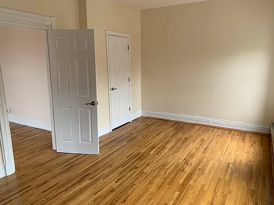 Rented by Limestone Realty Bklyn, LLC | media 21