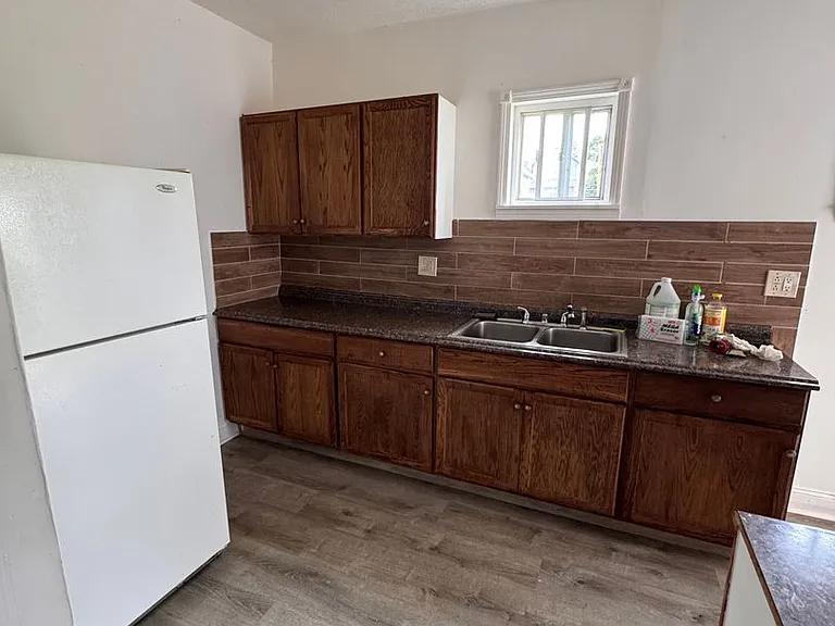 503 Hamilton Ave — Photo 7