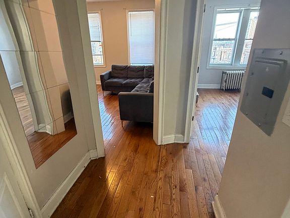 2nd image of 400 54th St #3D