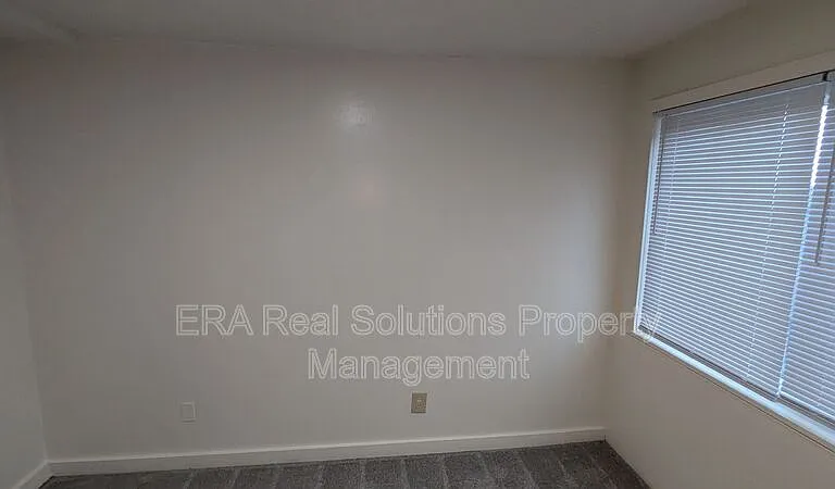 7875 Reading Rd #18 — Photo 11