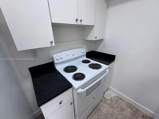 900 SW 5th Ave #3 — Photo 17