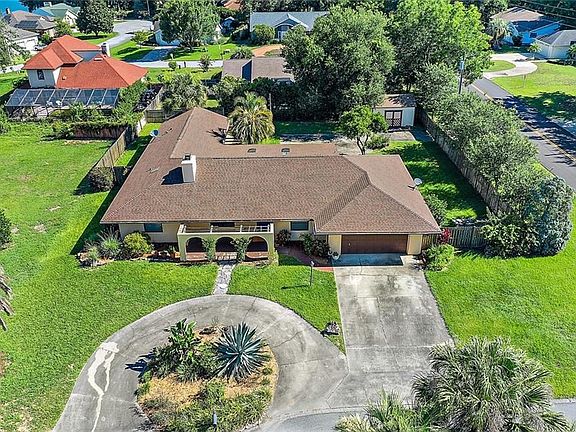 2nd image of 3028 Lake Woodward Dr