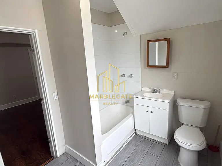 234-236 Renner Ave #33 — Photo 14