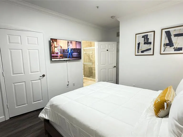 1301 Tuscan Ter #9403 — Photo 40
