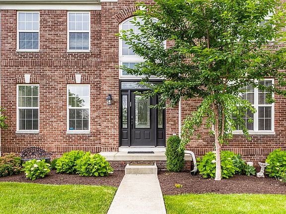4th image of 3834 Earhart Dr