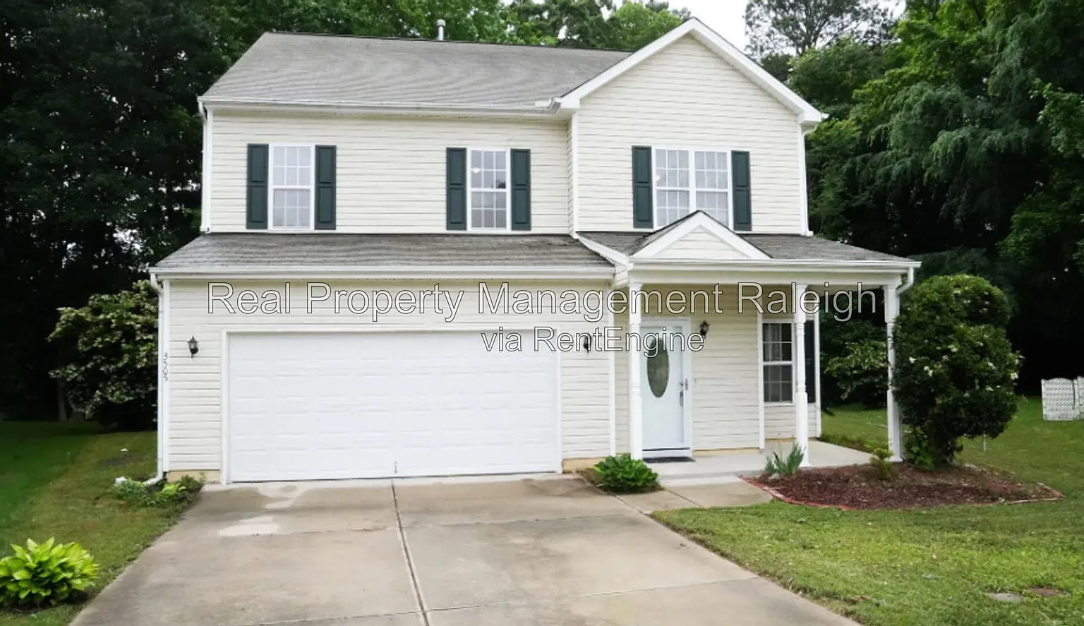 4 bed, 2.5 bath, 2521 sqft, $2,350 — Photo 1