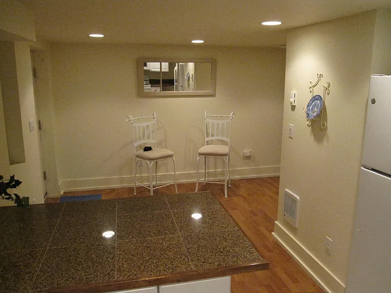 220 SE Gladstone St #5 — Photo 17