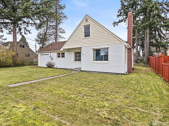 3rd image of 6313 94th St SW