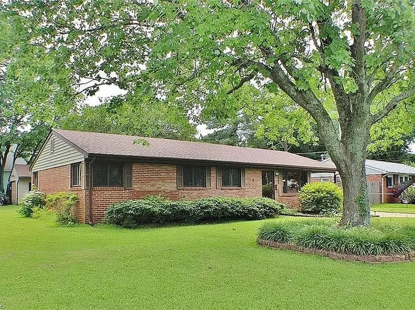 133 Ridgewood Rd, Chesapeake, VA 23325