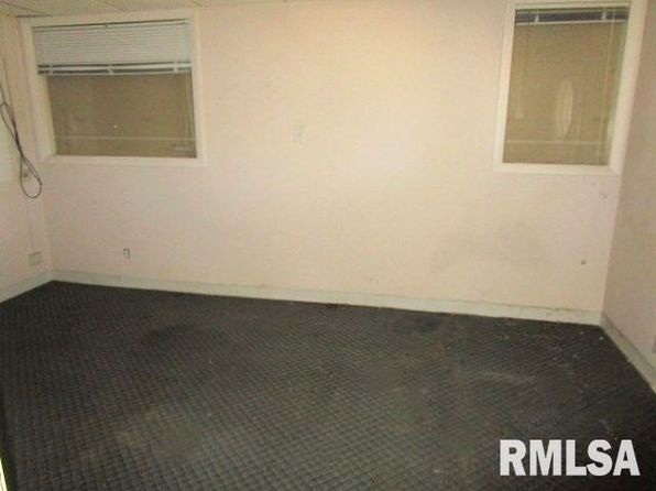 410 W Illinois St, East Peoria, IL 61611