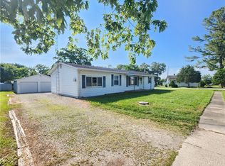 324 Madison St, Mason, IL 62443