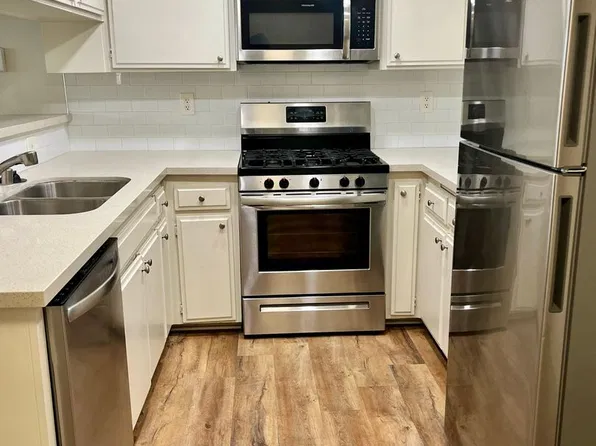 622 E. Holly Avenue Apartments, 622 E Holly Ave #1, El Segundo, CA 90245