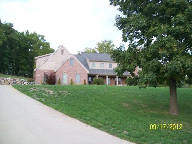 Delphinium Dr photo 1