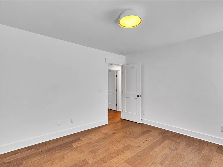 158 Bluffside Cir — Photo 30