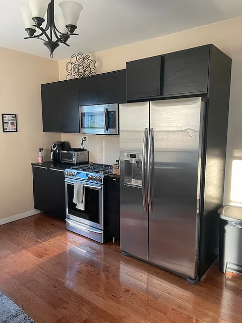 45 W Howell St #2