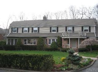 890 Keene Ln, Woodmere, NY 11598