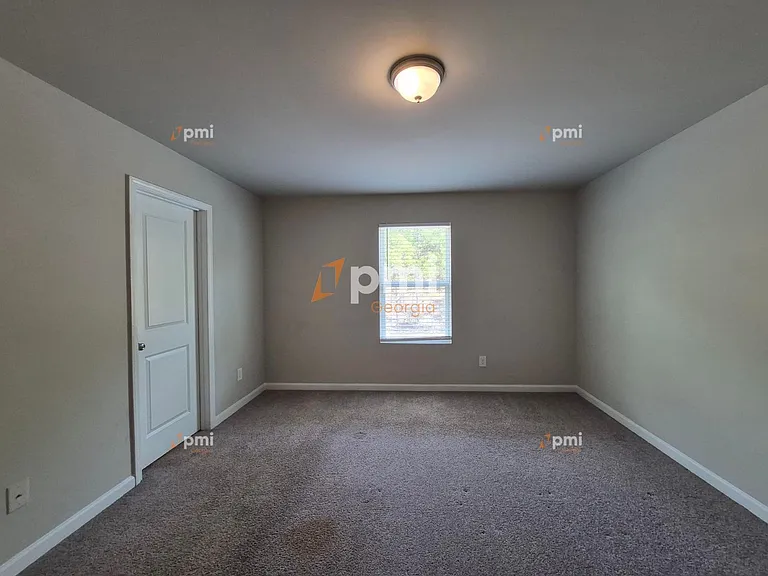 255 Hawthorn Trl — Photo 6