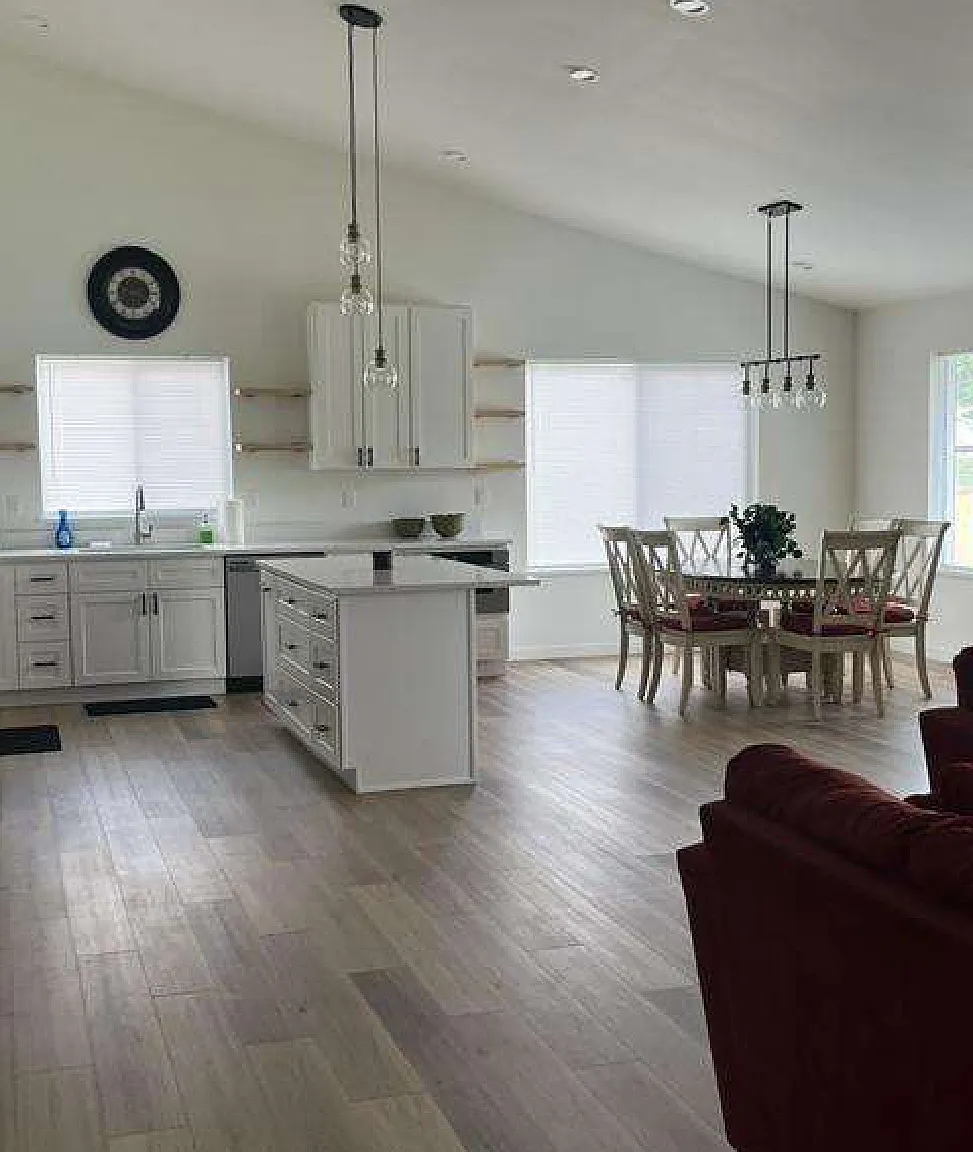 3 bed, 1666 sqft, $2,800 — Photo 3