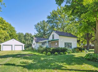 36730 Union Rd, New Boston, MI 48164